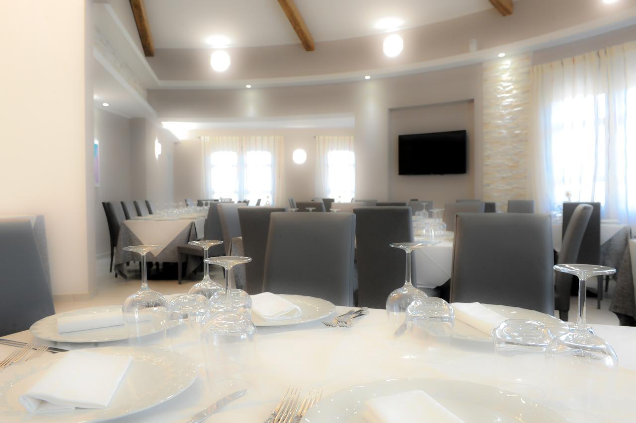 Hotel Duca Di Calabria Serra San Bruno Kültér fotó