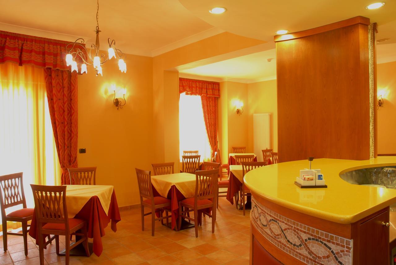 Hotel Duca Di Calabria Serra San Bruno Kültér fotó